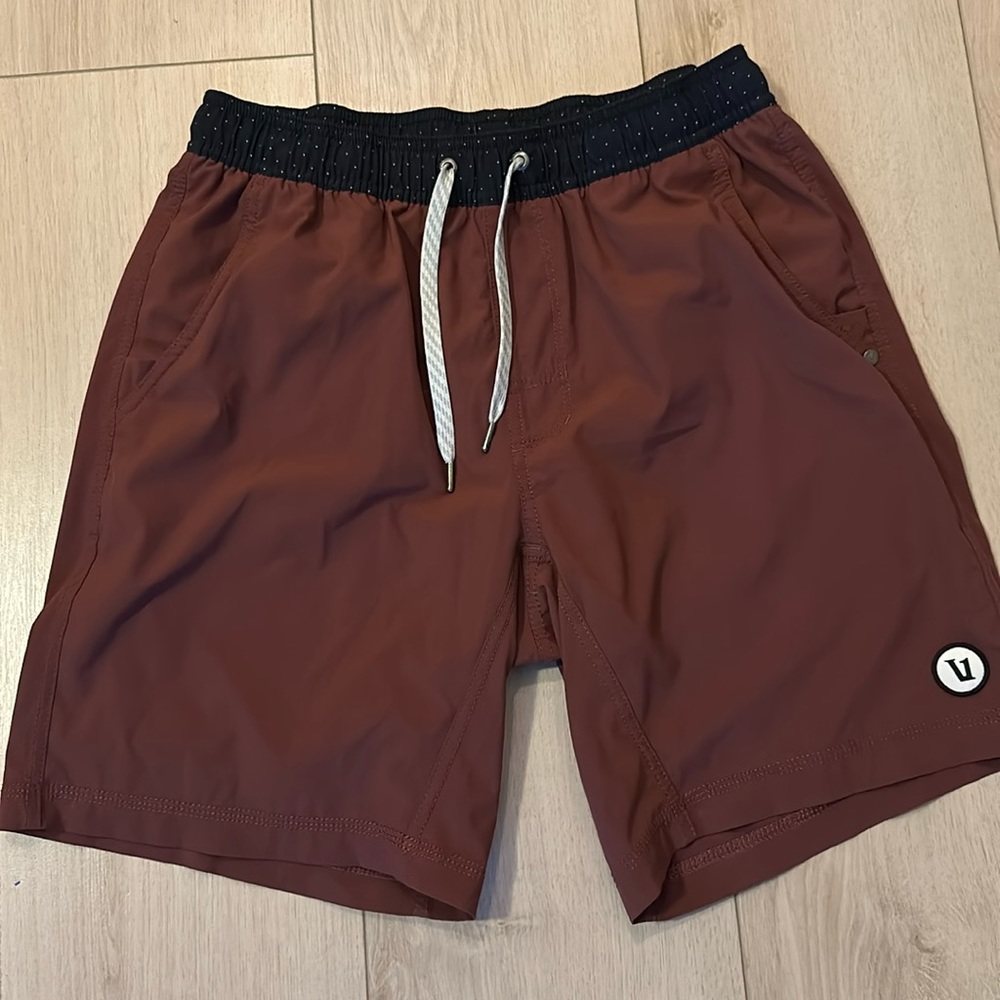 COPY - Vuori Shorts | Vuori Kore Shorts Cedar/Burgundy | Size: M | - Only Worn …